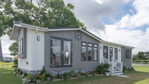 Photo 1- click for photo gallery